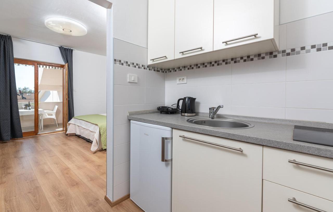 Apartments Vita *